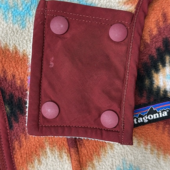 Patagonia Women's Synchilla Fleece Hooded Poncho  XS/S Cinder Red Aztec Navajo - Picture 3 of 13